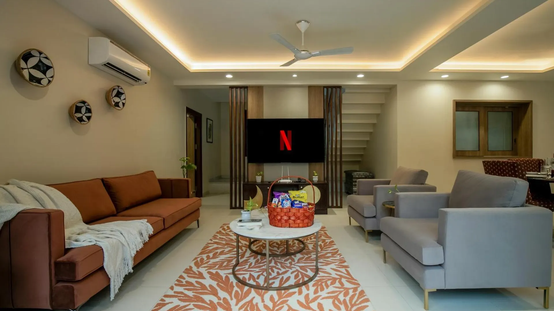 Elivaas 6 Bhk Farmstay With Pvt Pool & Garden - Esh Gurgaon Villa