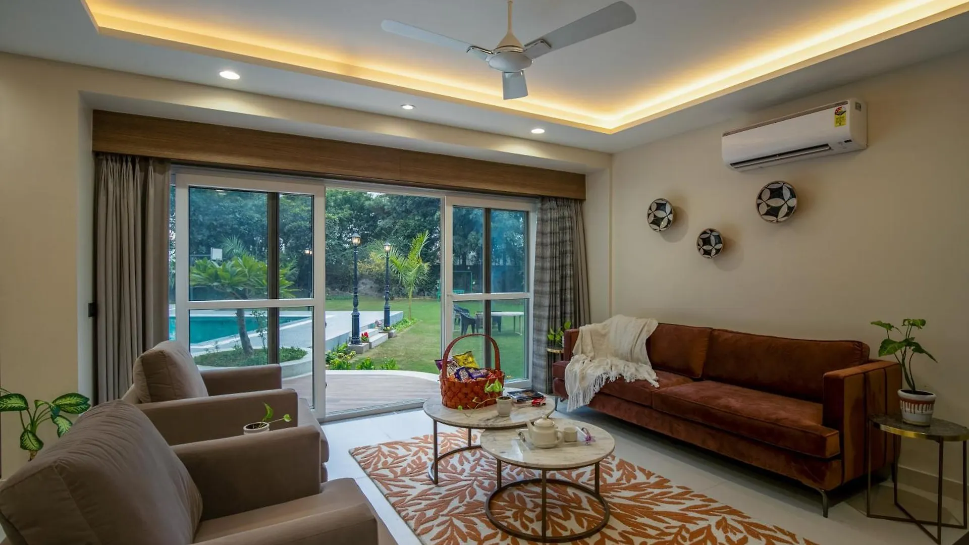 Villa Elivaas 6 Bhk Farmstay With Pvt Pool & Garden - Esh Gurgaon India