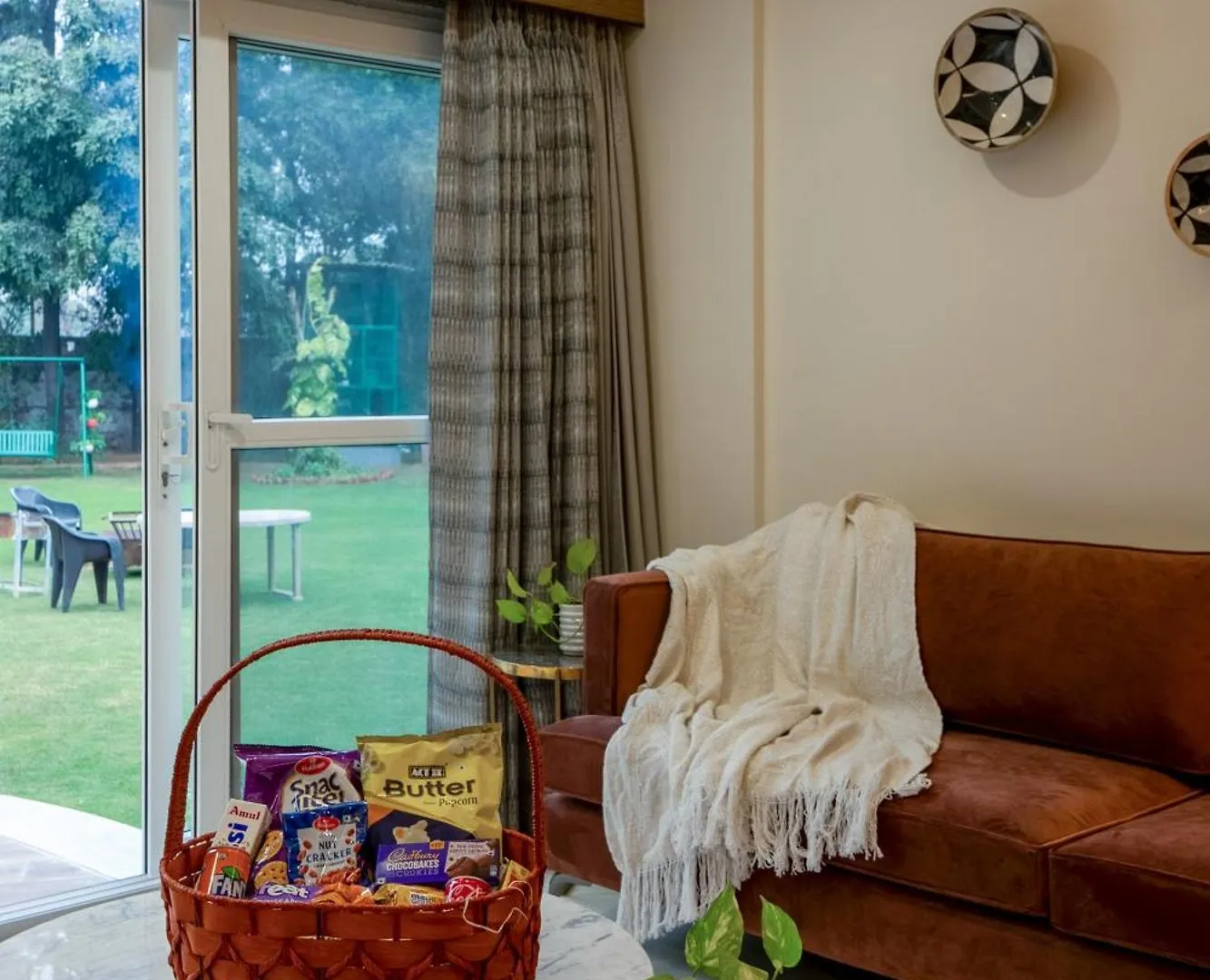 Βίλα Elivaas 6 Bhk Farmstay With Pvt Pool & Garden - Esh Γκουργκάον